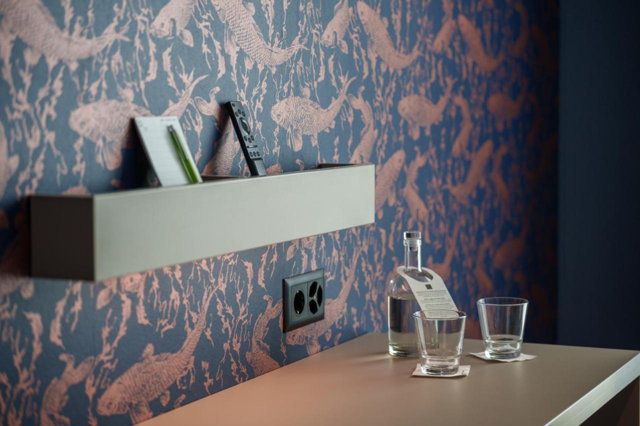 B-Smart Hotel Арбон Екстериор снимка