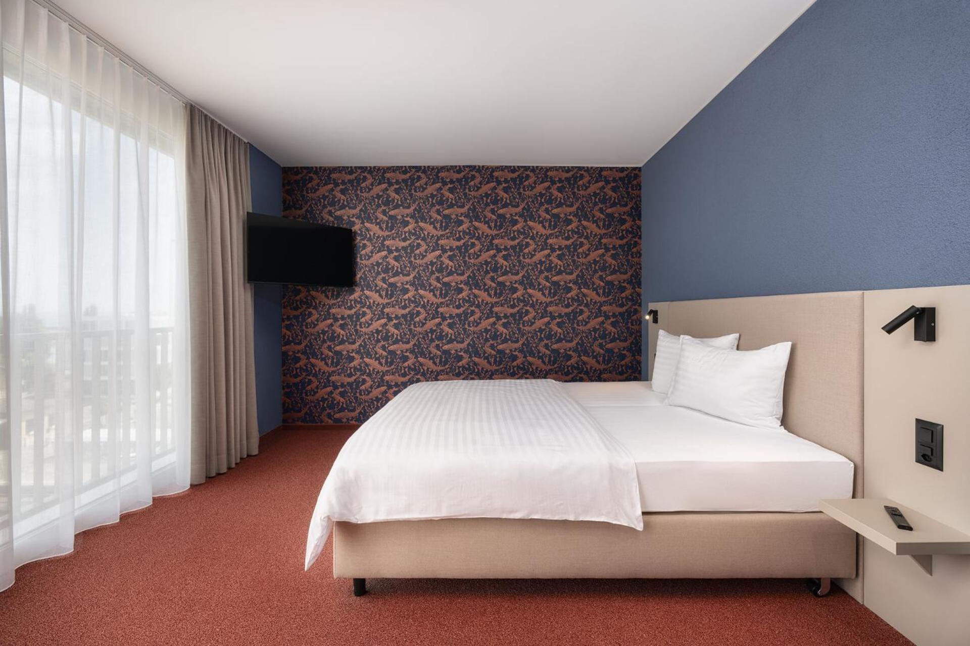B-Smart Hotel Арбон Екстериор снимка